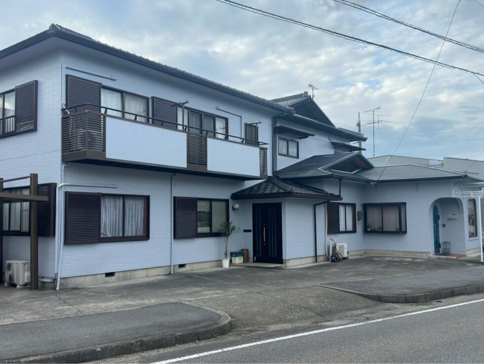 【みよし市　外壁塗装・屋根塗装　美容院様】
