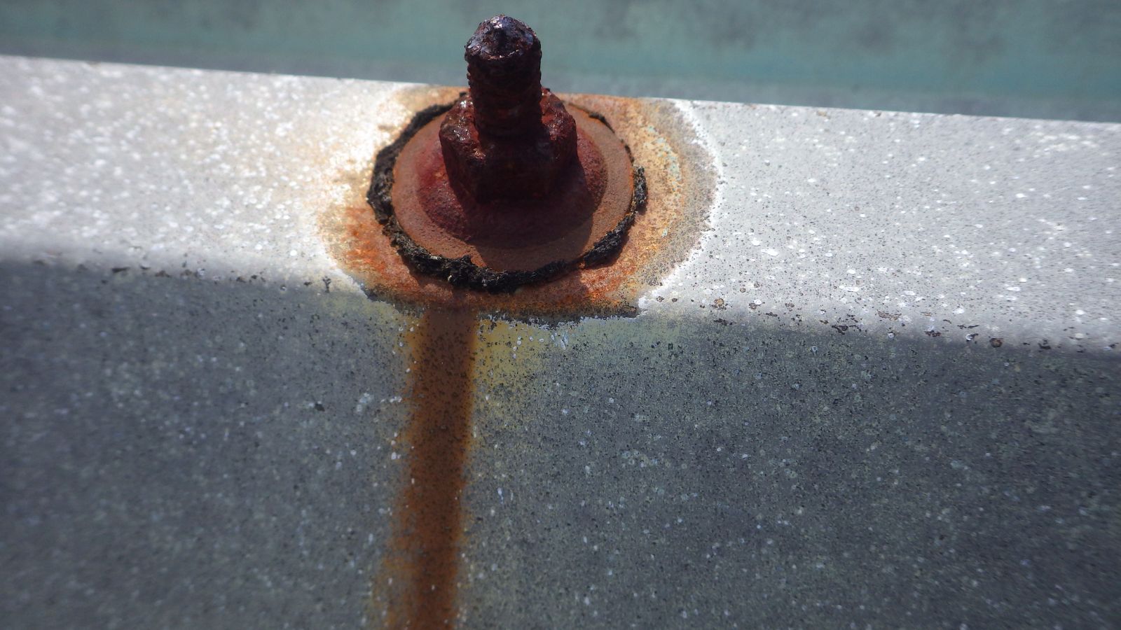 みよし市　倉庫塗装　K様邸